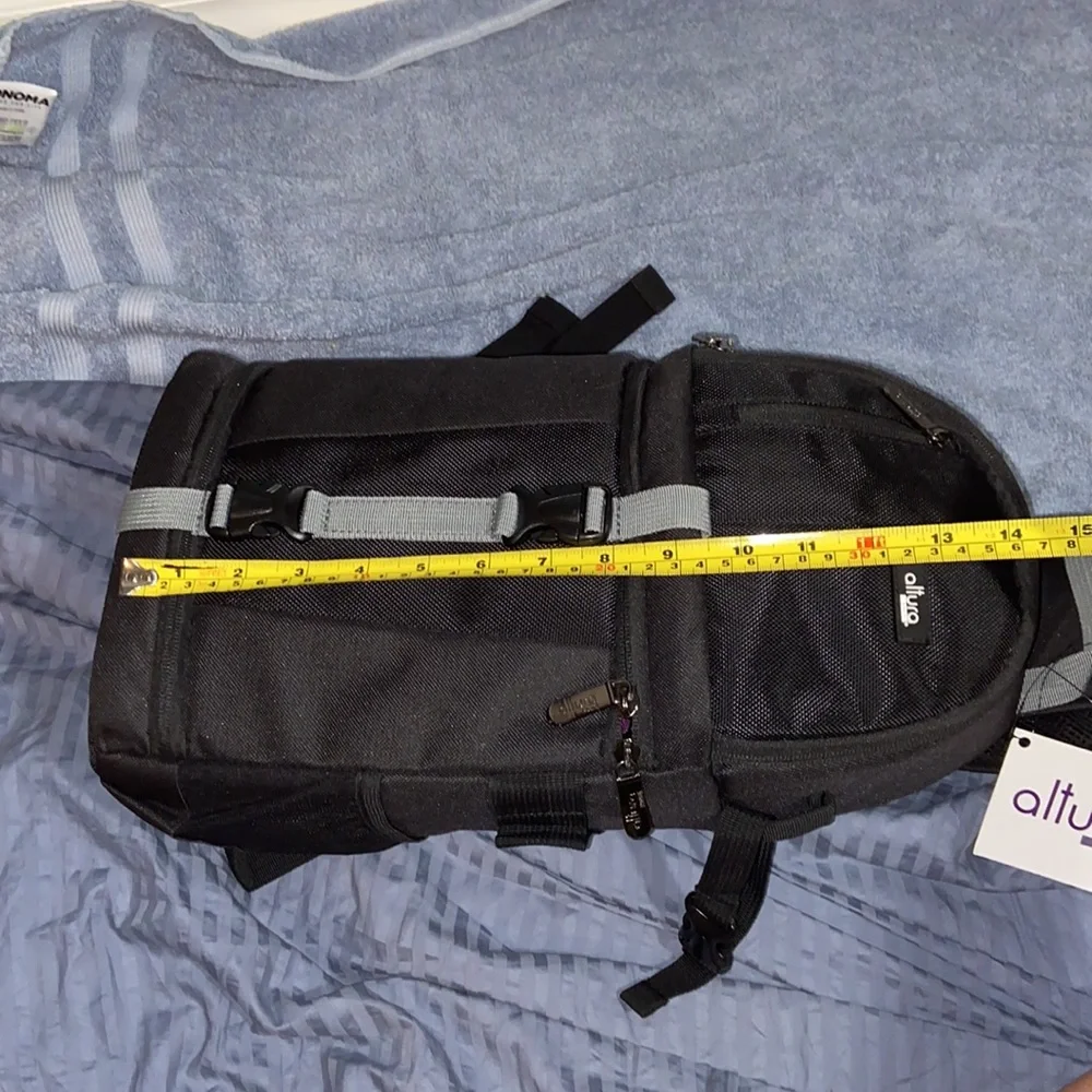 NWT Altura camera bag